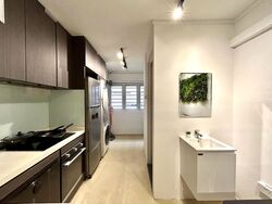 Blk 352 Clementi Avenue 2 Shopping Centre (Clementi), HDB Executive #473793821
